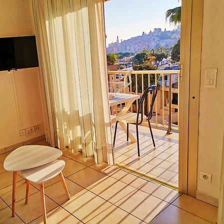 Menton Bord De Mer Studio Calme Avec Balcon, Ascenseur, Climatisation, Ideal Location Quiet Near Sea, Balcony, Elevator, Ac Exterior photo