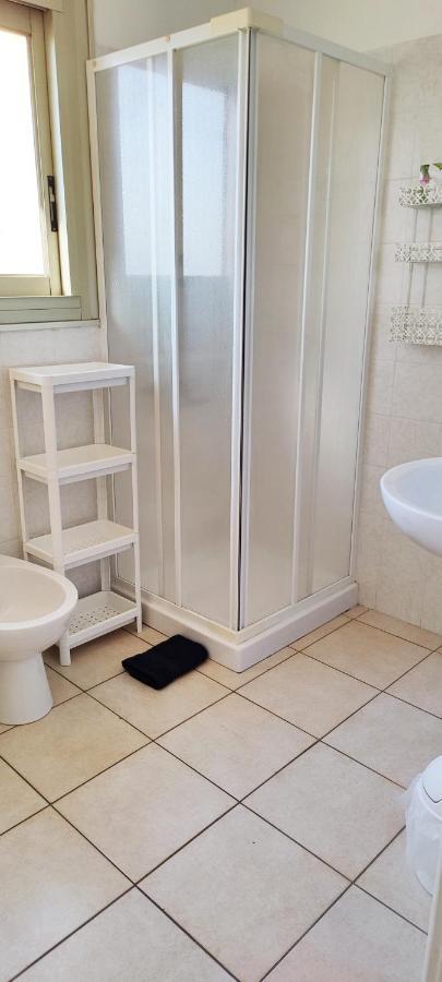 Menton Bord De Mer Studio Calme Avec Balcon, Ascenseur, Climatisation, Ideal Location Quiet Near Sea, Balcony, Elevator, Ac Exterior photo